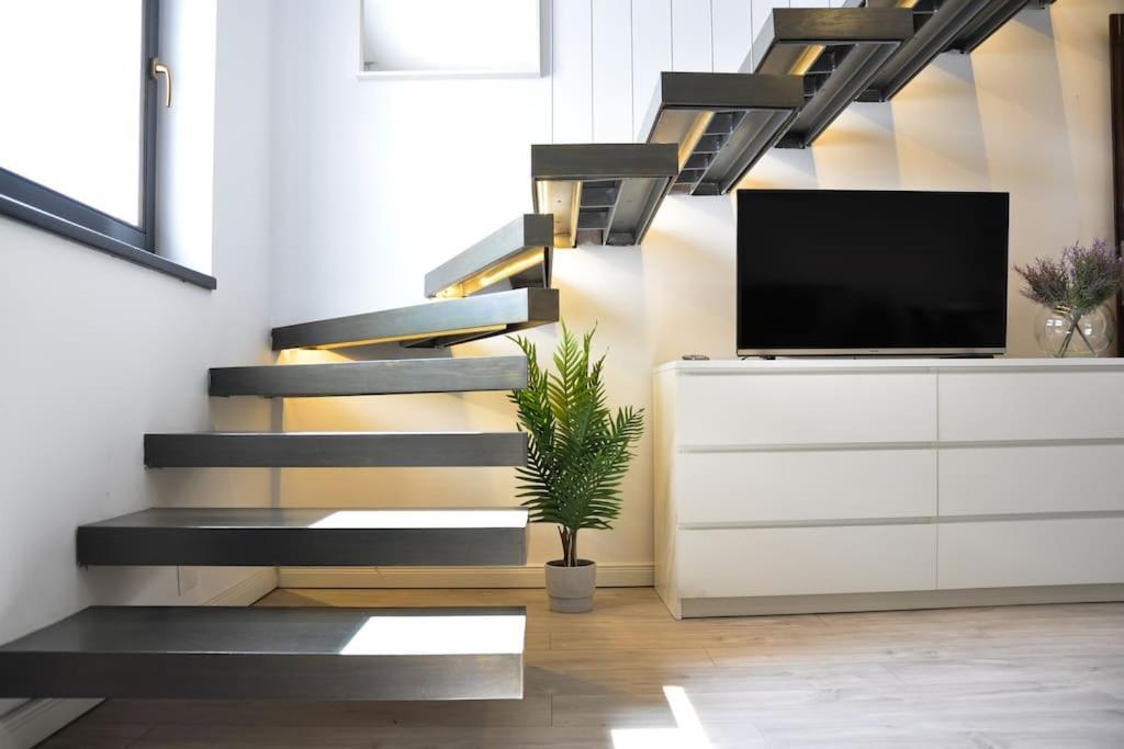 Ultracentral Modern Apartment Târgu-Mureş Exterior foto